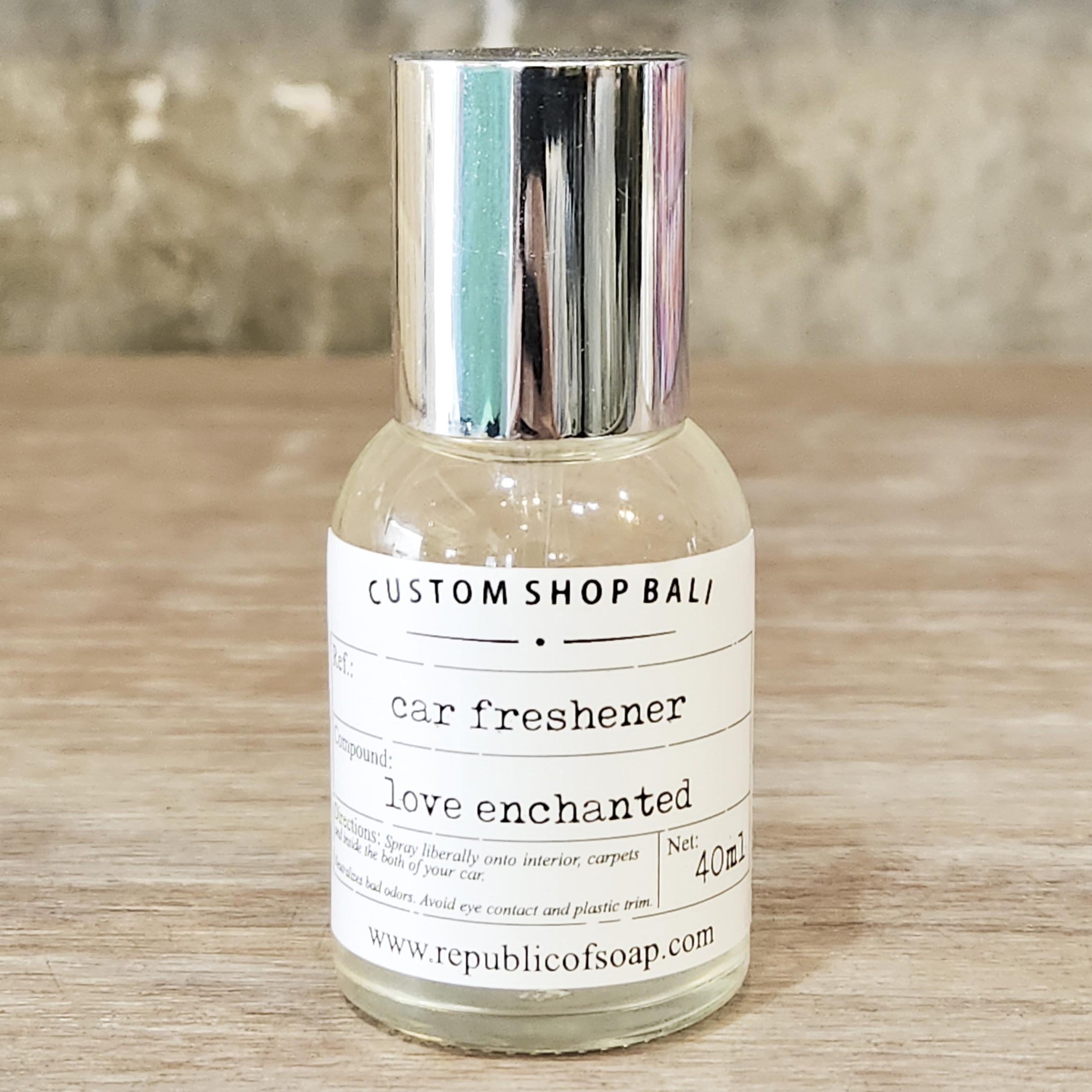 Pengharum Mobil, Parfum Mobil Car Air Freshener Spray - Love Enchanted
