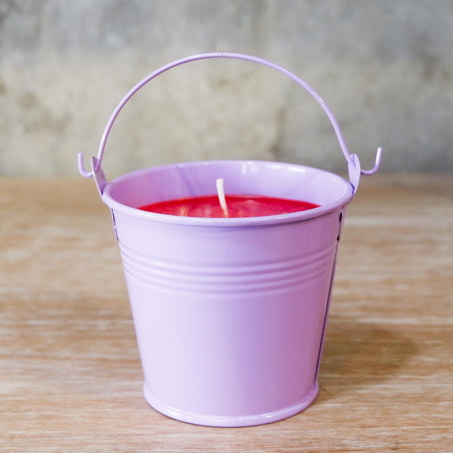 160g Candle in a Tin Bucket - Purple - Vanilla & Bubble Gum Scent