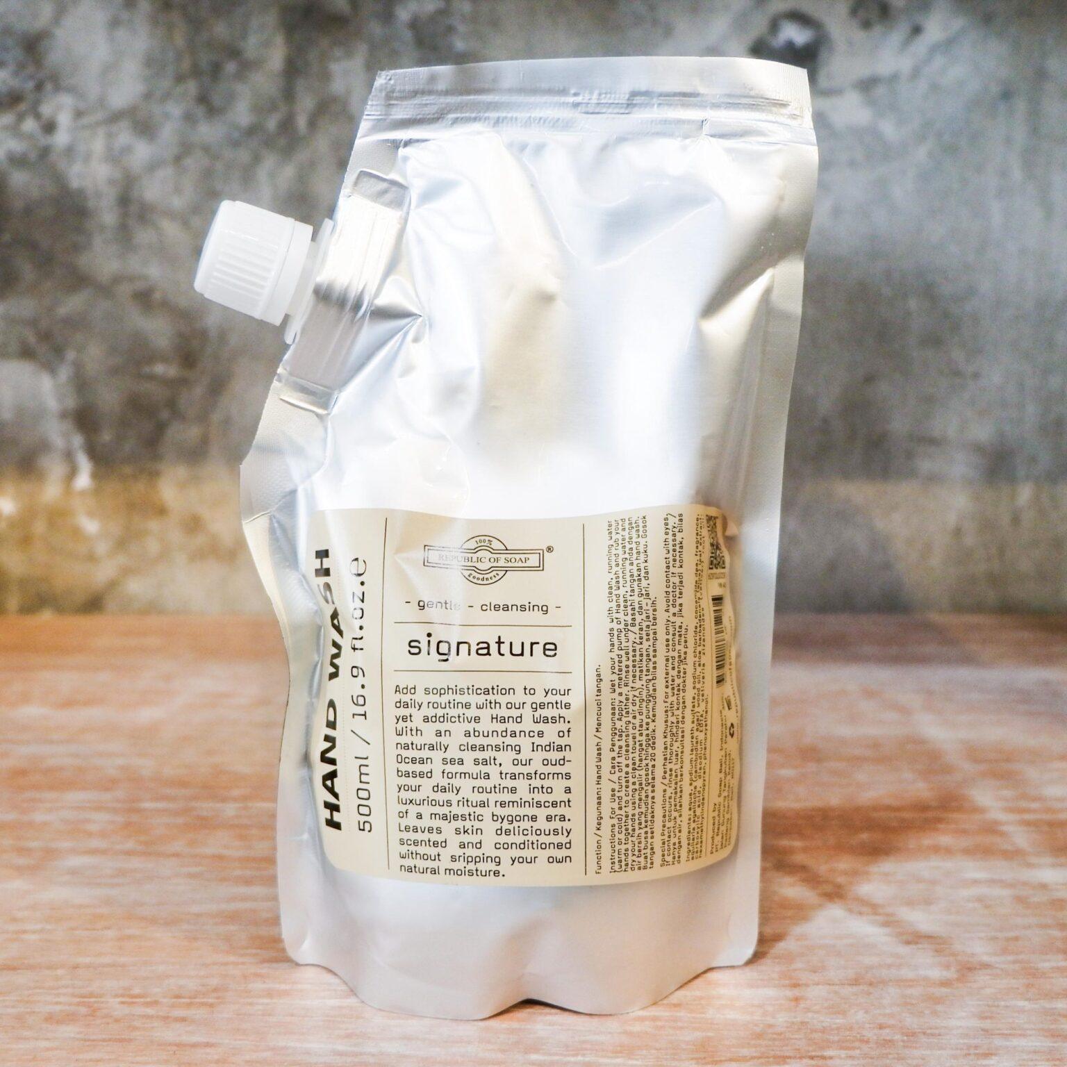 REFILL POUCH HAND WASH 500ml - Signature Scent - Republic of Soap