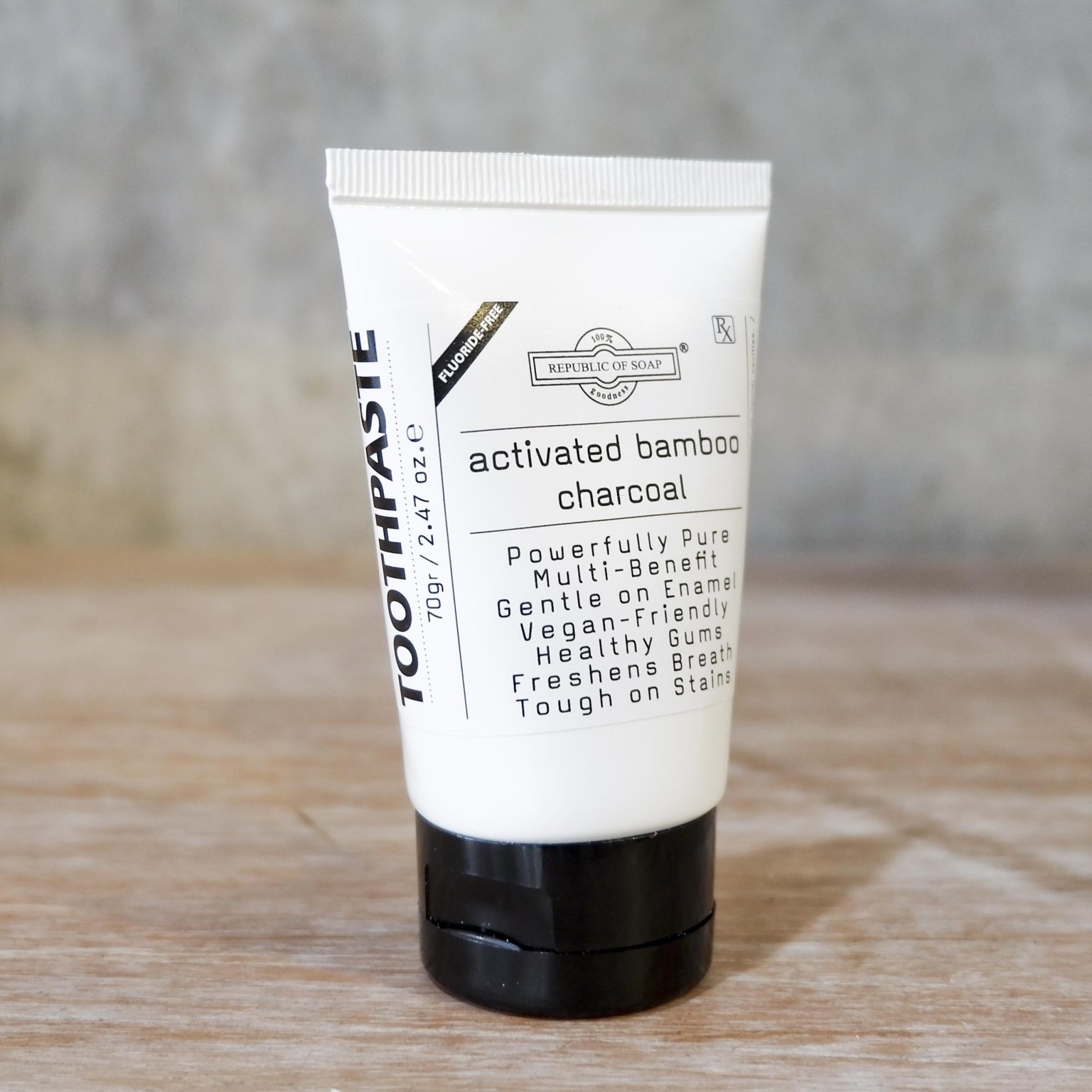 TOOTHPASTE - Whitening Activated Bamboo Charcoal - 70ml