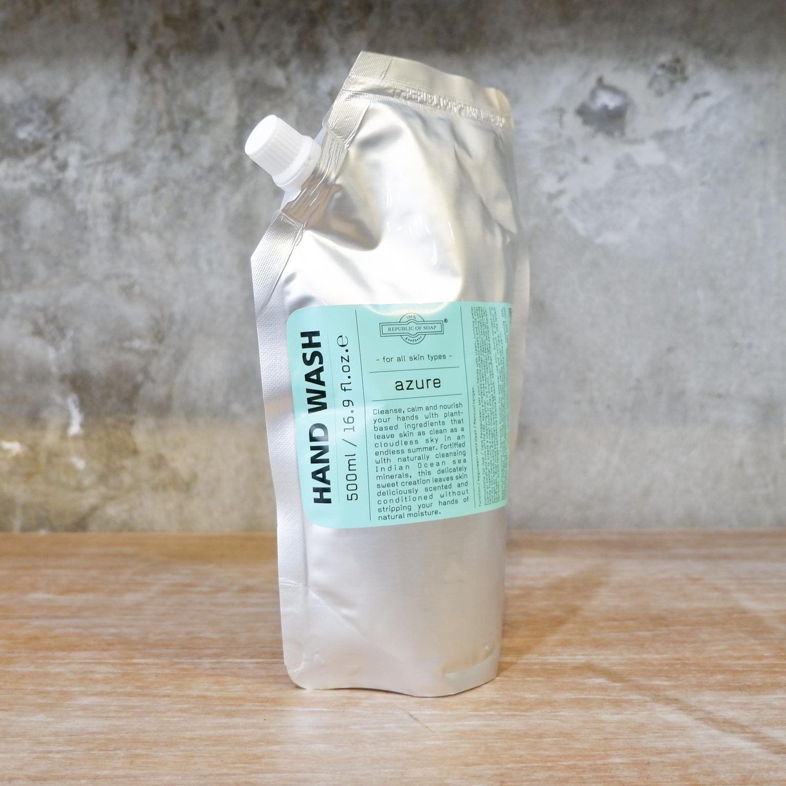 REFILL POUCH HAND WASH 500ml - Azure - Republic of Soap