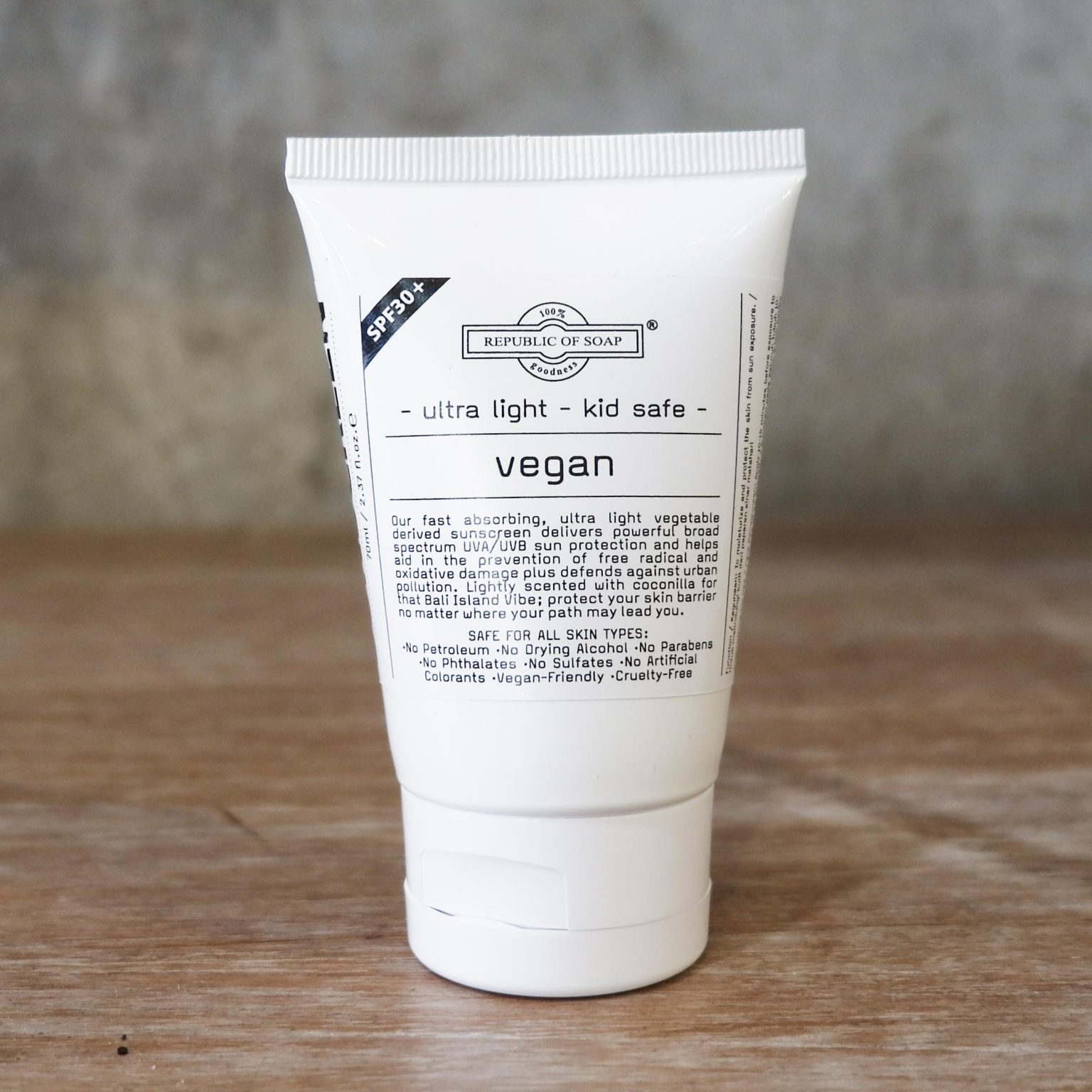 Ultra Light VEGAN Sunscreen Lotion - SPF 30 PA++ Coconilla - 70ml